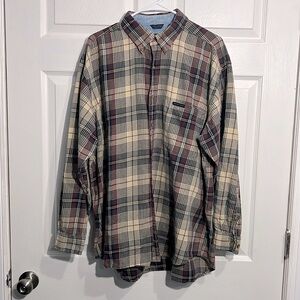 Woods & Gray Men’s plaid long sleeve button up shirt - Size XL.